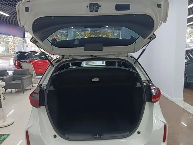 Honda Fit — Фото автомобиля 18