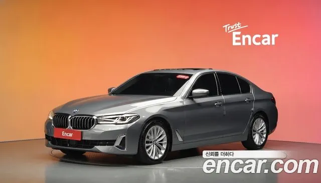 Фотография автомобиля — BMW 5-Series