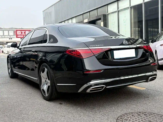 Mercedes-Benz Maybach S-Class — Фото автомобиля 15