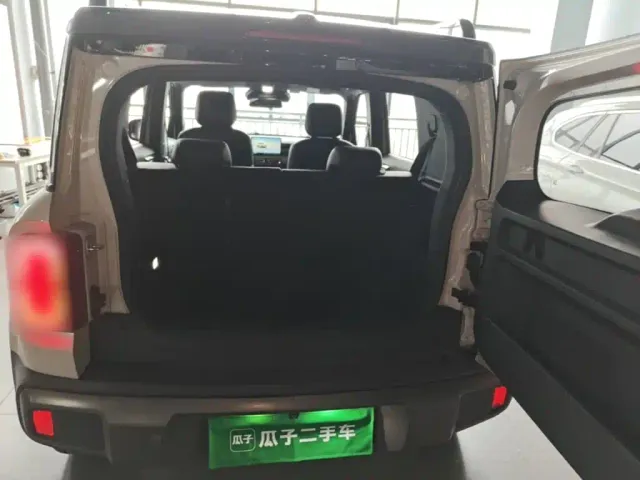 Baojun Yep Plus — Фото автомобиля 18