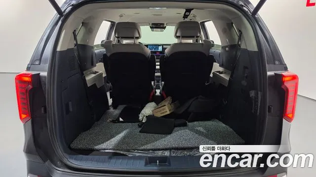 Kia Carnival 4th Gen — Фото автомобиля 24