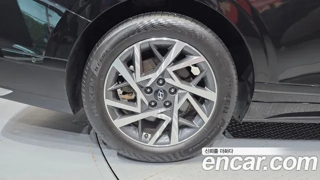 Hyundai Grandeur Grandeur (GN7) — Фото автомобиля 20