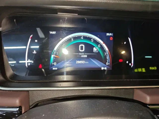 GAC Trumpchi M6 — Фото автомобиля 11