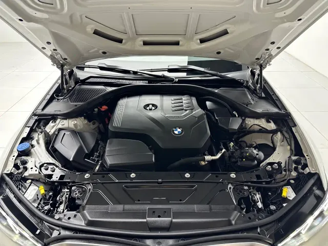 BMW 3 Series — Фото автомобиля 25
