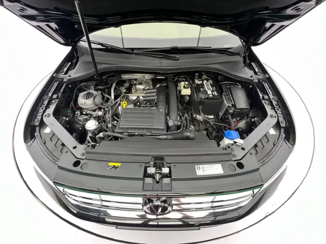 Volkswagen Tiguan L — Фото автомобиля 8