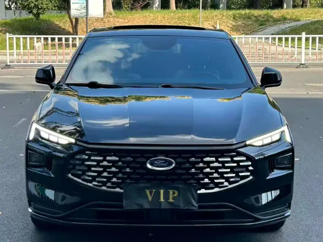 Ford Mondeo — Фото автомобиля 5