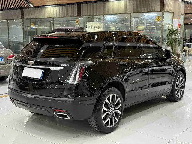 Cadillac XT5 — Фото автомобиля 4