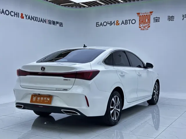 Changan Eado — Фото автомобиля 3