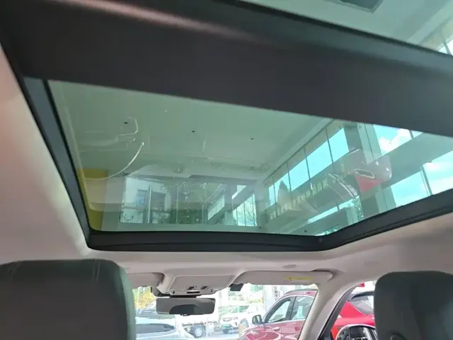 Land Rover Range Rover Evoque — Фото автомобиля 17