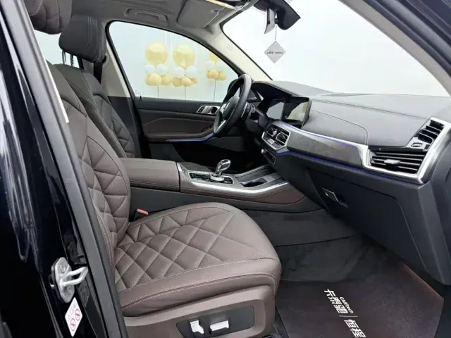 BMW X5 — Фото автомобиля 18