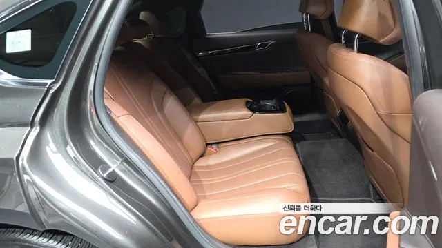 Genesis G80 Бензин 2.5 турбо AWD — Фото автомобиля 10