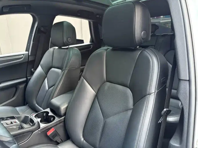 Porsche Macan — Фото автомобиля 12
