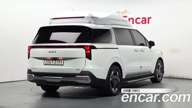 Фотография автомобиля — Kia Carnival Generation 4