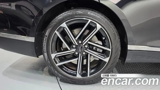 Genesis G80 RG3 — Фото автомобиля 5