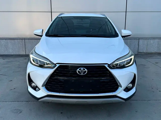 Toyota YARiS L Zhi Xuan — Фото автомобиля 2