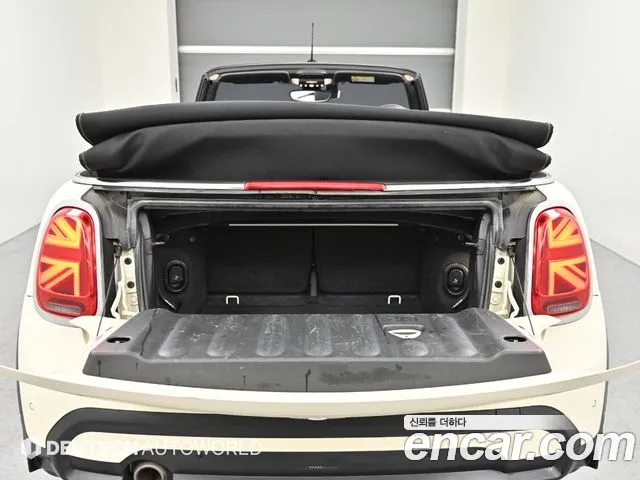 Mini Cooper Convertible — Фото автомобиля 20