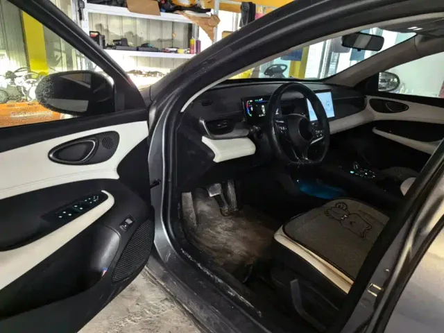 BYD Seal 05 DM-i — Фото автомобиля 15