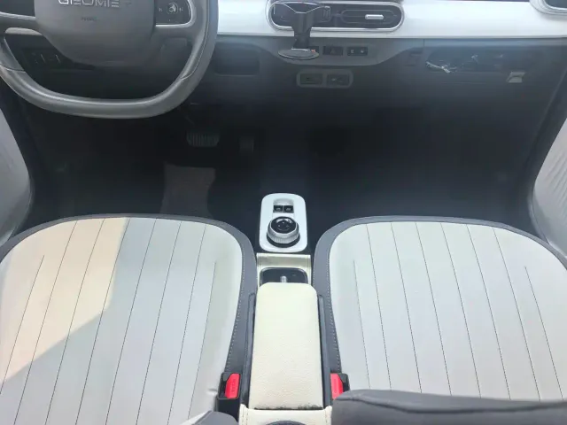 Geely Panda — Фото автомобиля 13