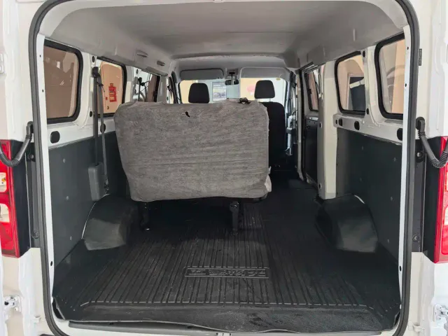 Wuling Yangguang — Фото автомобиля 14