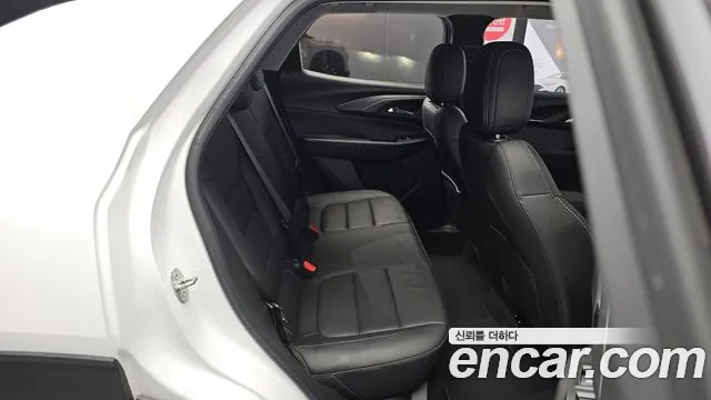 Chevrolet Trailblazer — Фото автомобиля 16