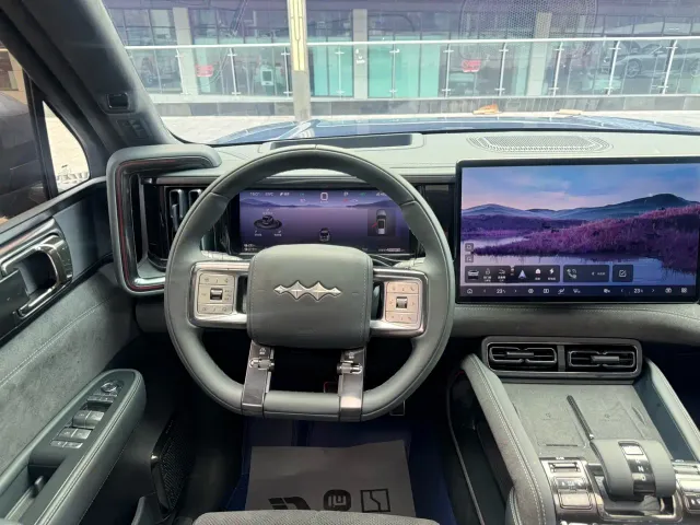 BYD FangChengBao Leopard 5 — Фото автомобиля 12