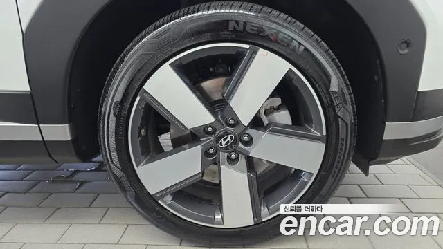 Hyundai Santa Fe MX5 — Фото автомобиля 21