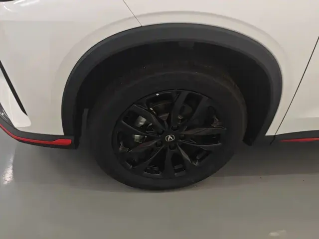 Changan X5 Plus — Фото автомобиля 22