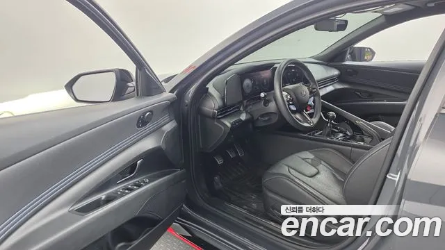 Hyundai Avante CN7 — Фото автомобиля 15