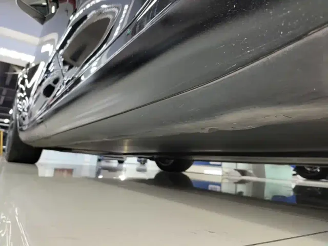 Tesla Model 3 — Фото автомобиля 21