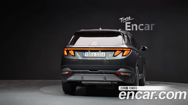 Hyundai Tucson Tucson (NX4) Бензин 1.6 турбо 2WD — Фото автомобиля 4
