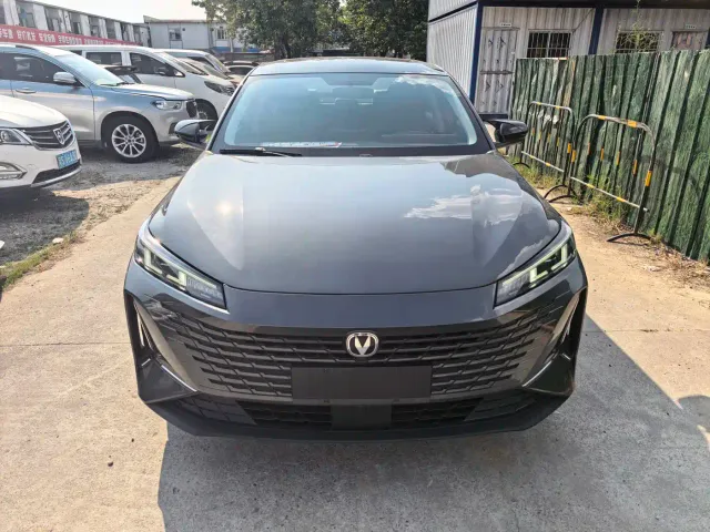 Changan Lamore — Фото автомобиля 2