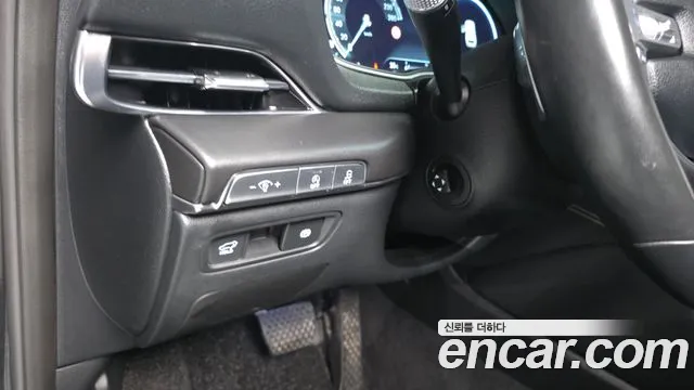 Genesis GV80 2.5T Бензин 2WD — Фото автомобиля 28