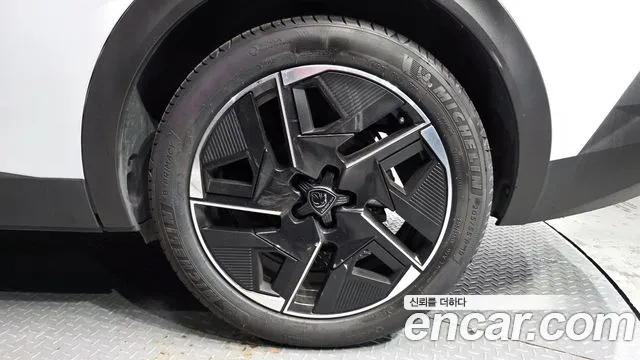 Peugeot 408 — Фото автомобиля 18