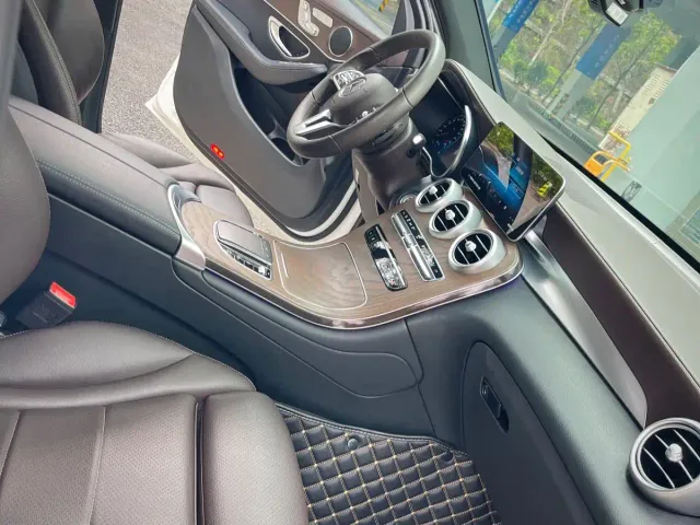 Mercedes-Benz GLC-Class — Фото автомобиля 11