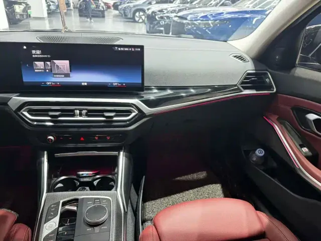 BMW 3 Series — Фото автомобиля 4