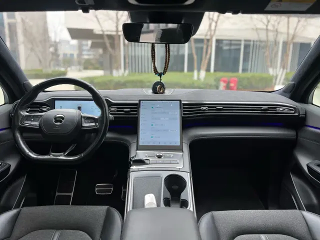 Nio EC6 — Фото автомобиля 4
