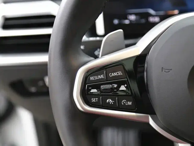 BMW 3 Series — Фото автомобиля 16