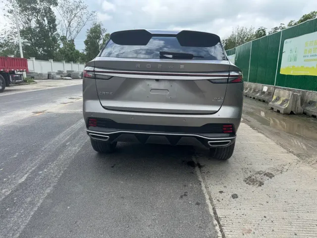Roewe RX5 — Фото автомобиля 8