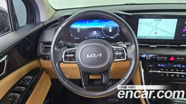 Kia Canival — Фото автомобиля 12