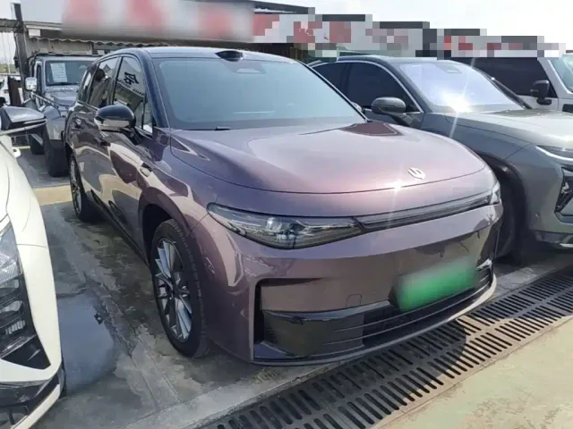 Leapmotor C10 — Фото автомобиля 3