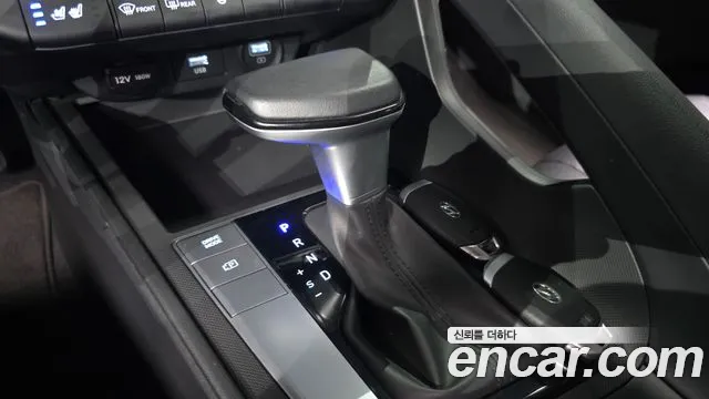 Hyundai AVANTE — Фото автомобиля 9