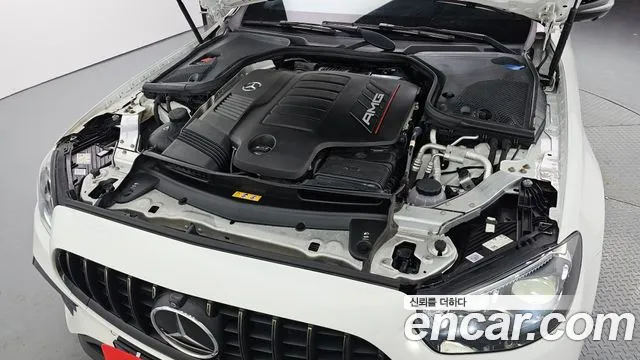 Mercedes-Benz E-Class — Фото автомобиля 6