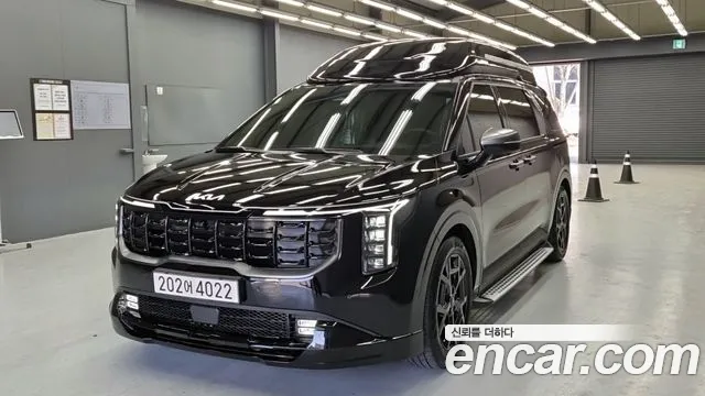 Kia Canival Новый Carnival 4 поколение Бензин 9 мест Hi-Limousine (Спецкузов) — Фото автомобиля 2