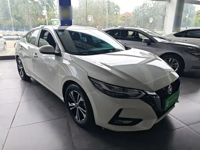 Nissan Sylphy — Фото автомобиля 3