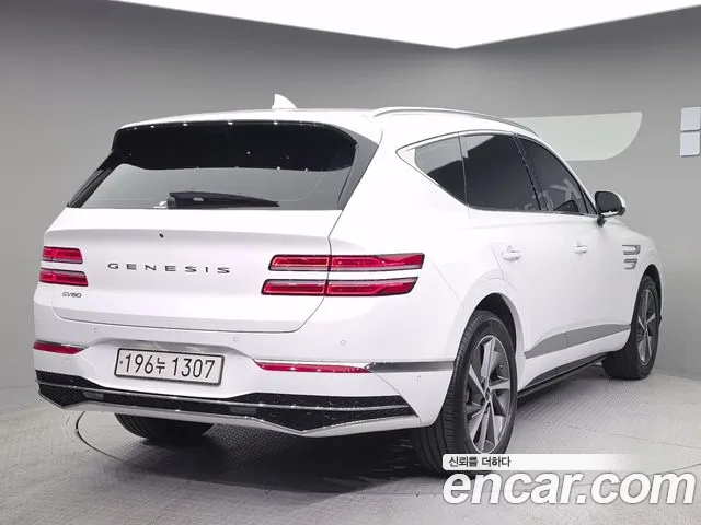 Genesis GV80 — Фото автомобиля 2