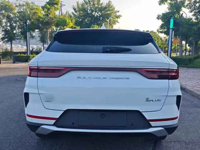 BYD Song PLUS — Фото автомобиля 20