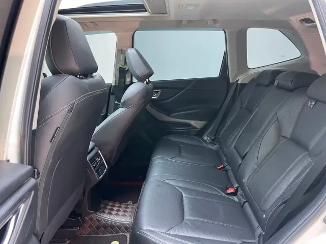 Subaru Forester — Фото автомобиля 13