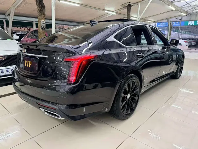 Cadillac CT5 — Фото автомобиля 3