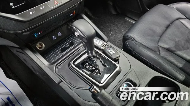KG_Mobility_Ssangyong Rexton Новый Rexton Sport Khan Дизель 2.2 4WD — Фото автомобиля 9