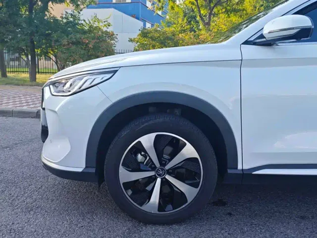 BYD Song PLUS — Фото автомобиля 23